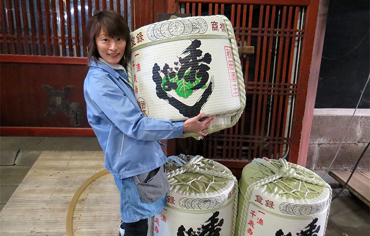 新入社員の佐々木です！