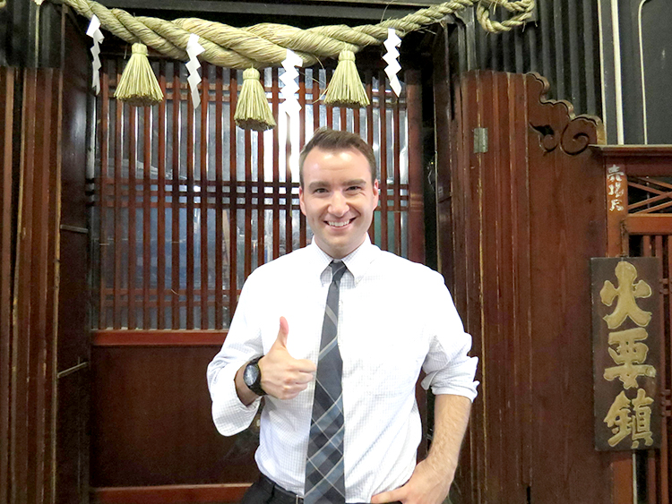 新入社員のアレックスです！